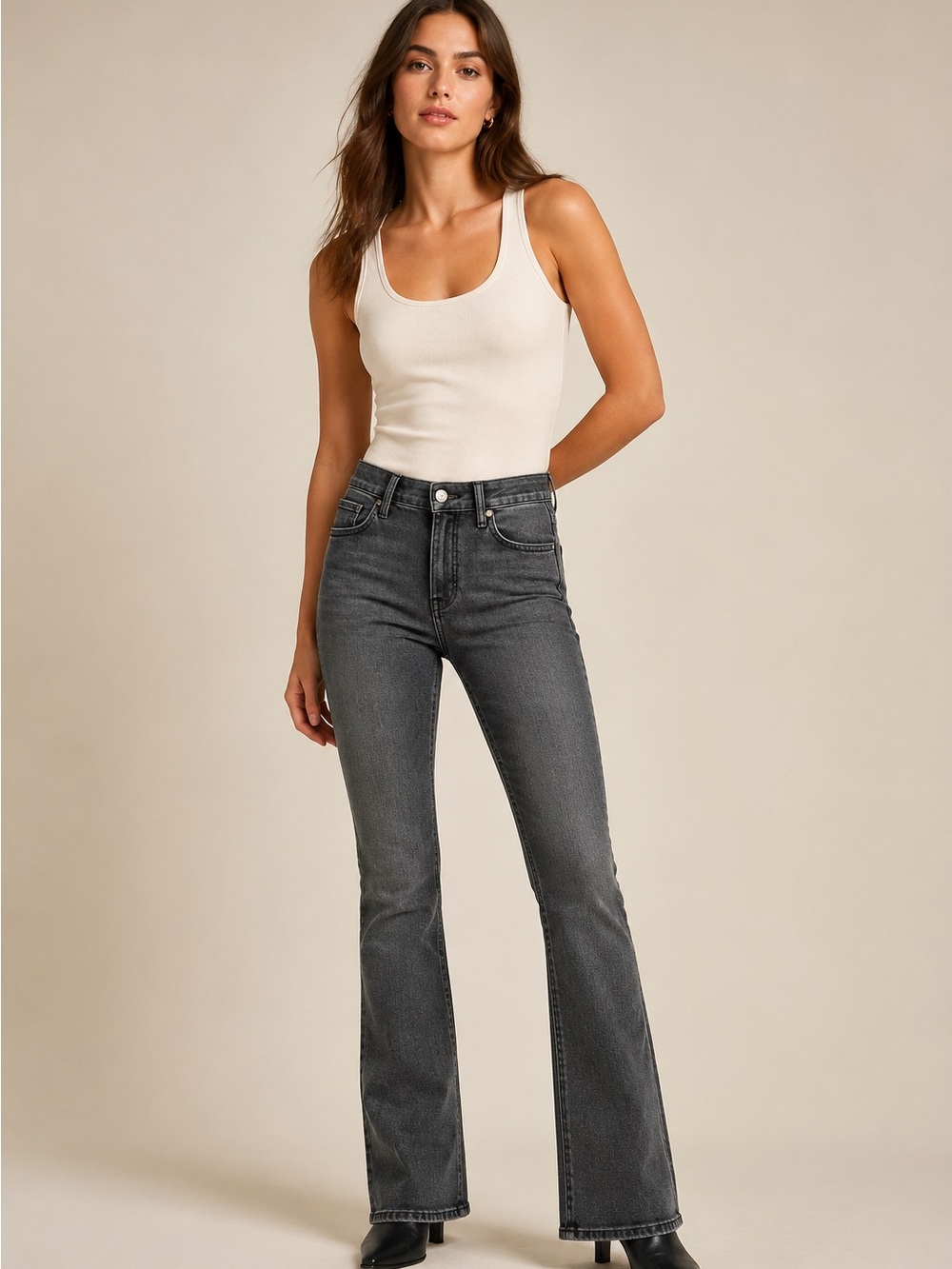 Zara washed black/charcoal flare jeans in women's size US 8 / EUR 40.
